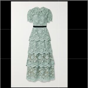 NWT Self Portrait Guipure Lace light green Gown SZ 6 US/10UK